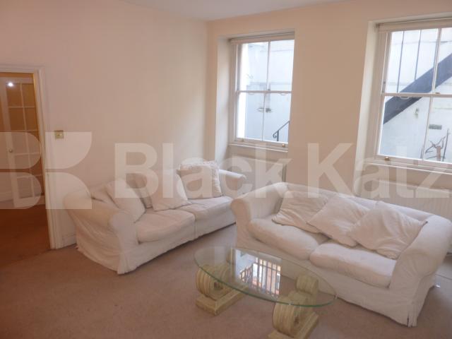 			NEW INSTRUCTION & NEAR REGENTS PARK!, 1 Bedroom, 1 bath, 1 reception Flat			 Nottingham Place, BAKER STREET 